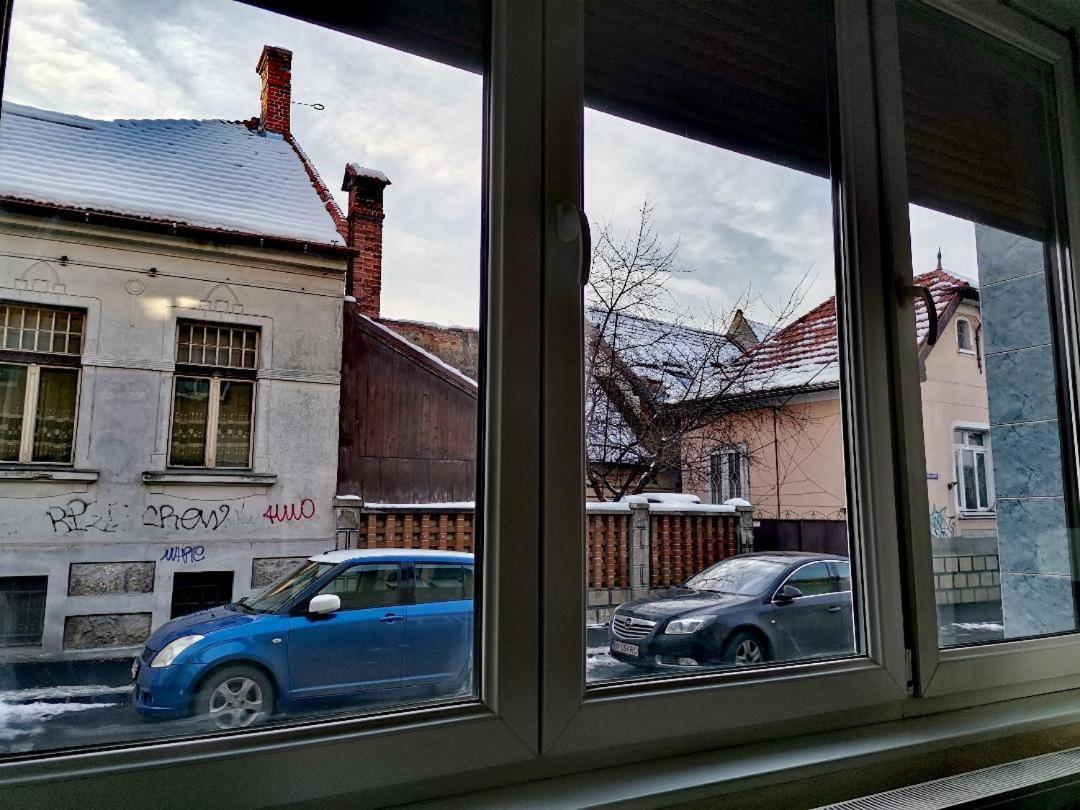 Old Town Cozy Flat Apartment Brasov Bagian luar foto